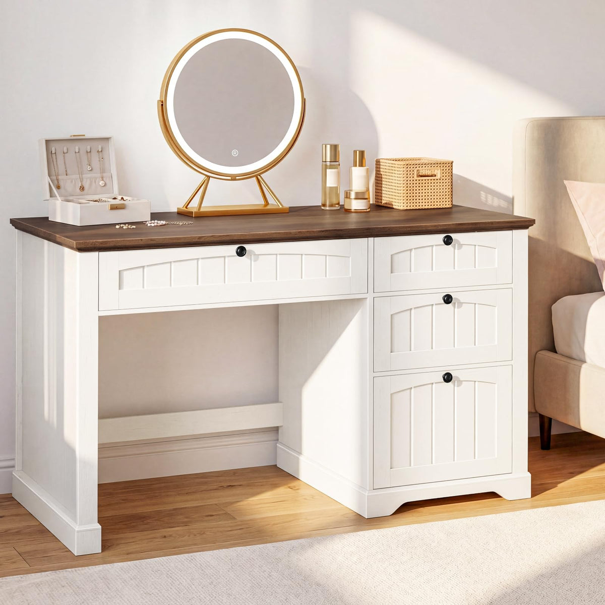 47" White Executive Desk with 4 Drawers L5398